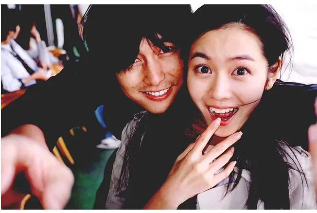 我脑中的橡皮擦 내 머리 속의 지우개‎ (2004)