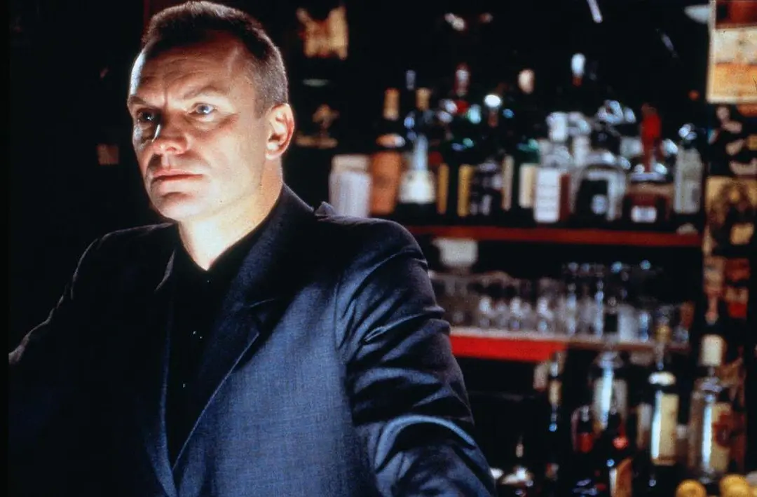 两杆大烟枪 Lock, Stock and Two Smoking Barrels (1998)