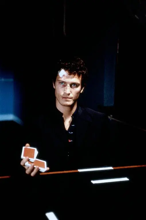 两杆大烟枪 Lock, Stock and Two Smoking Barrels (1998)