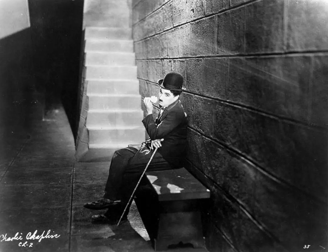 城市之光 City Lights (1931)