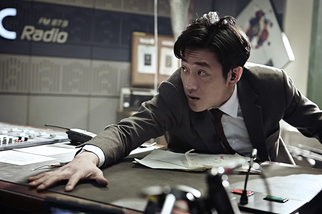 恐怖直播 더 테러 라이브 (2013)