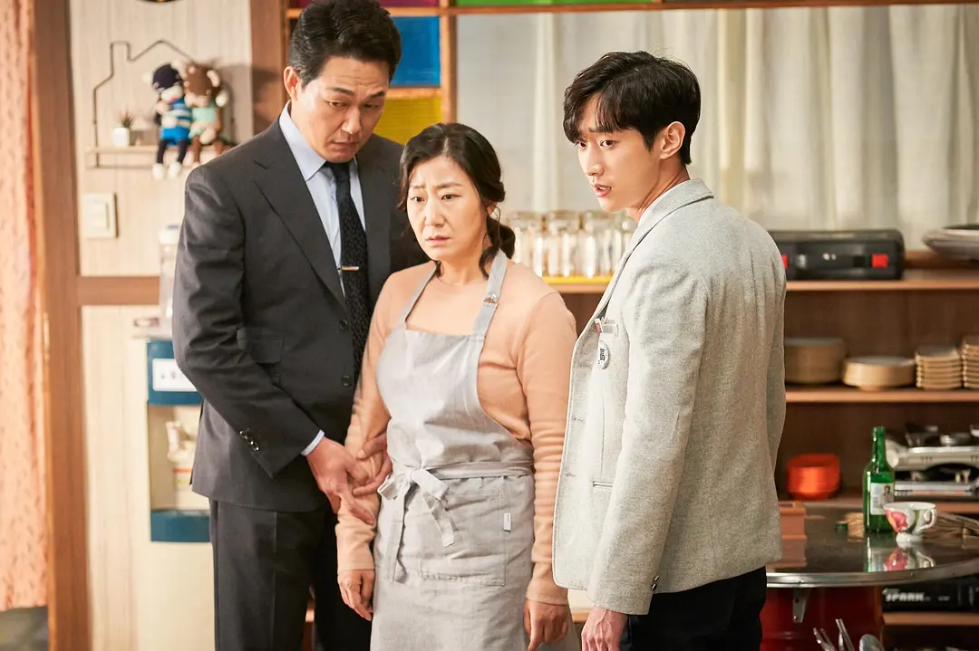 我身体里的那个家伙 내안의 그놈 (2019)