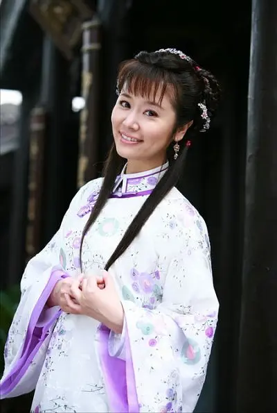 新还珠格格 (2011)