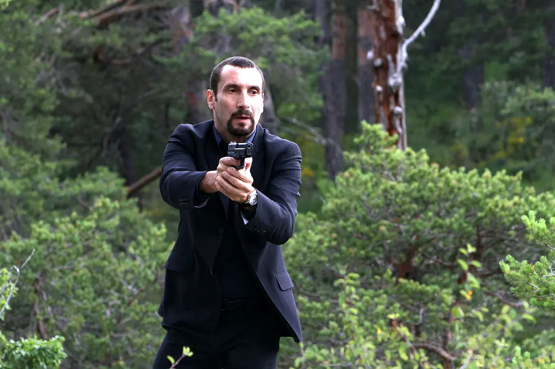 猎物 La proie (2011)