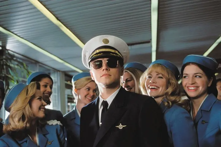 猫鼠游戏 Catch Me If You Can (2002)