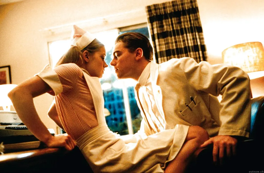 猫鼠游戏 Catch Me If You Can (2002)