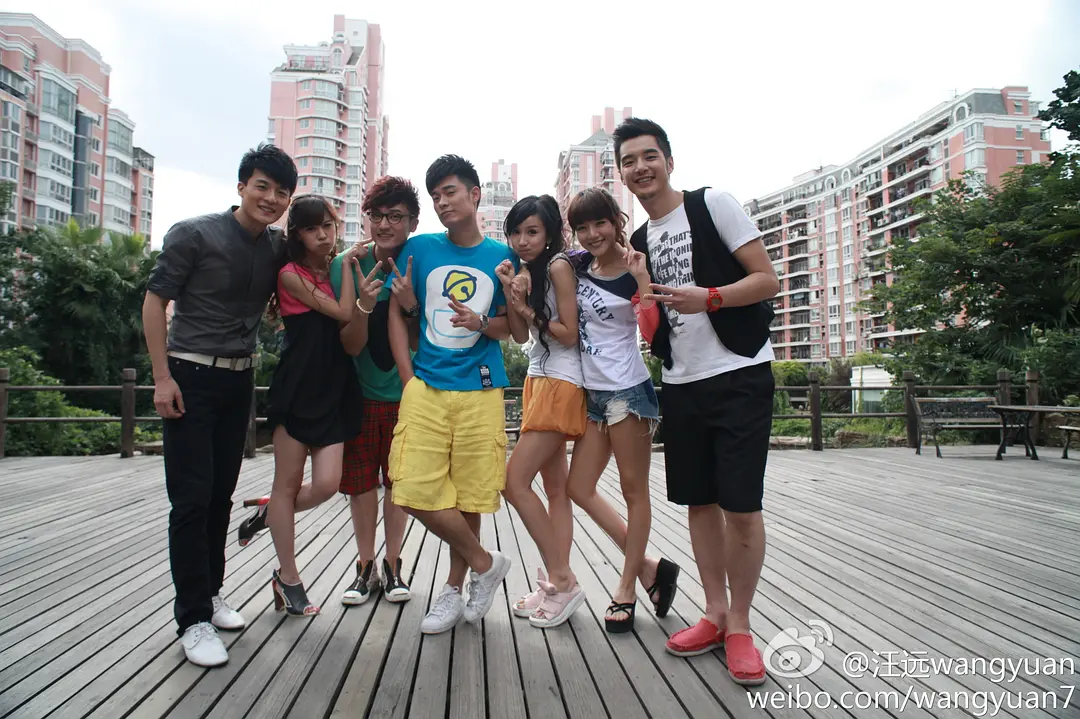 爱情公寓3 (2012)