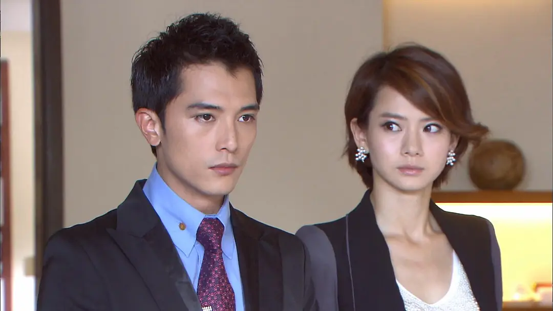 爱情睡醒了 (2011)