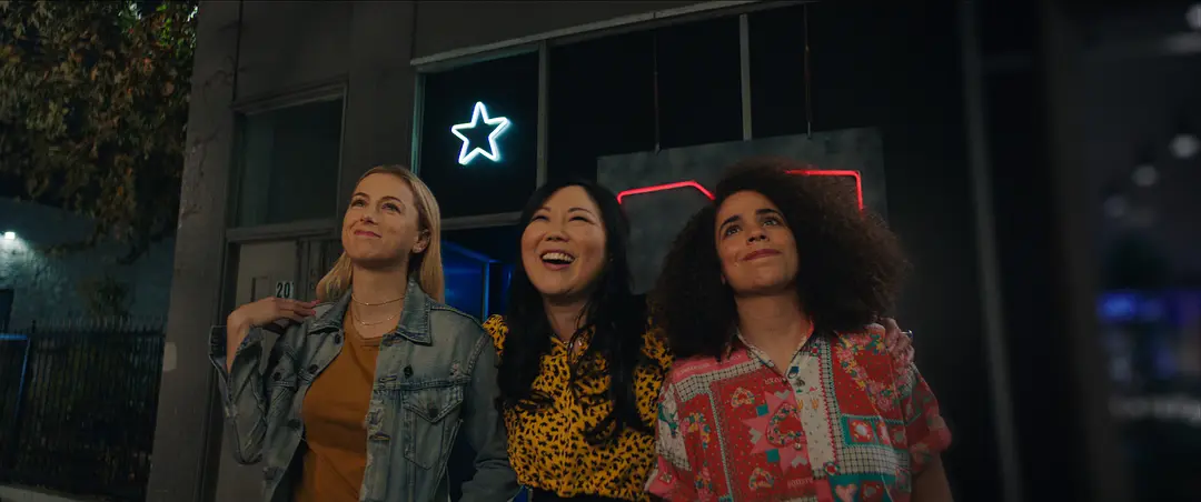 看着不错 Good on Paper (2021)
