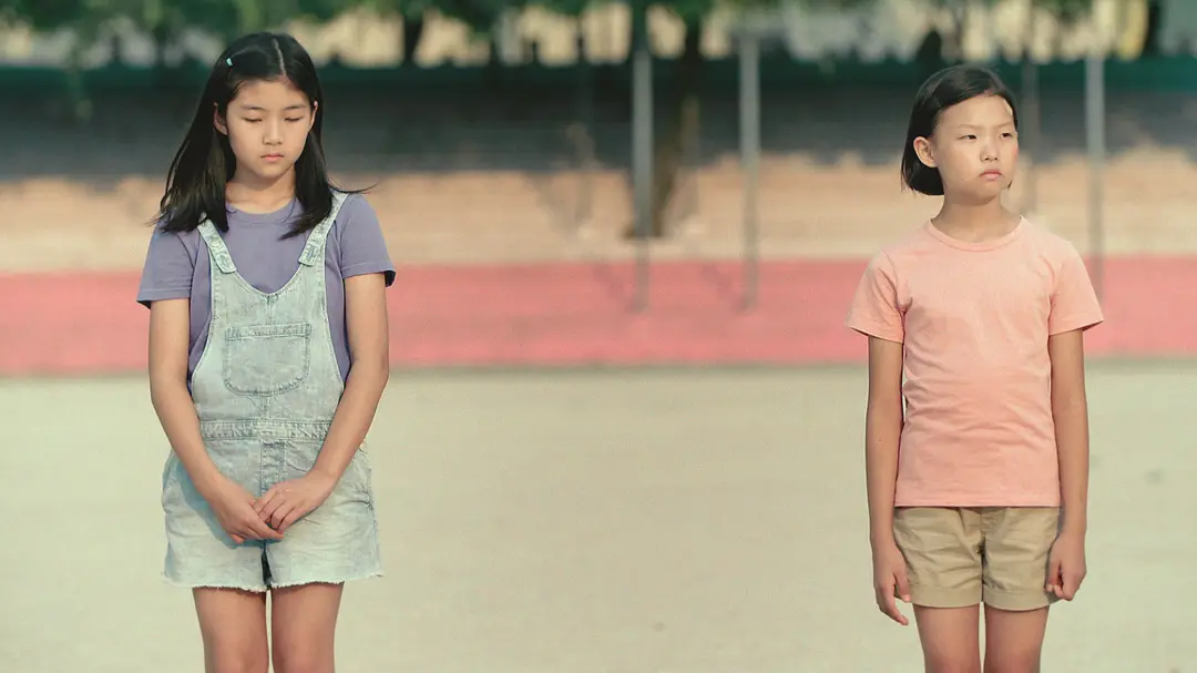 我们的世界 우리들 (2016)