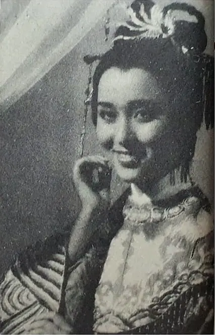白玉老虎 (1977)