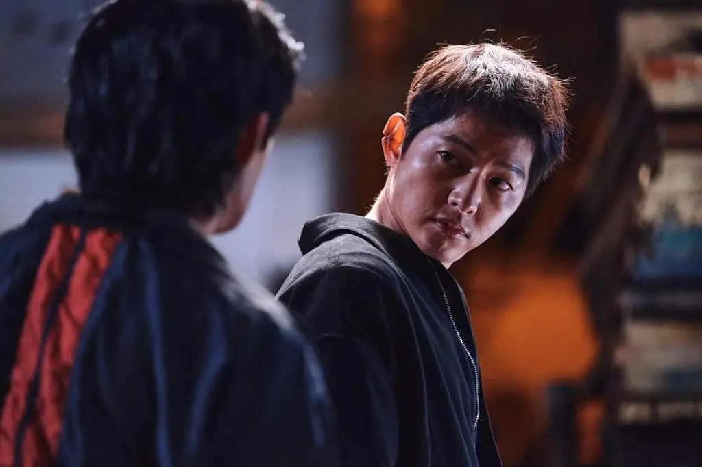 祸乱 화란 (2023)