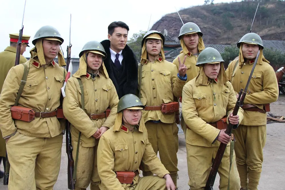 箭在弦上 (2012)