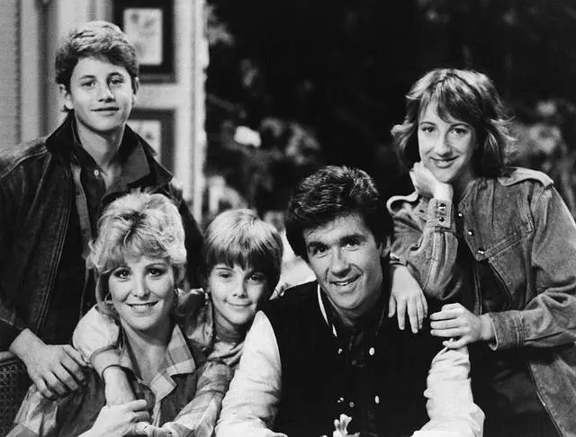 成长的烦恼 第一季 Growing Pains Season 1 (1985)