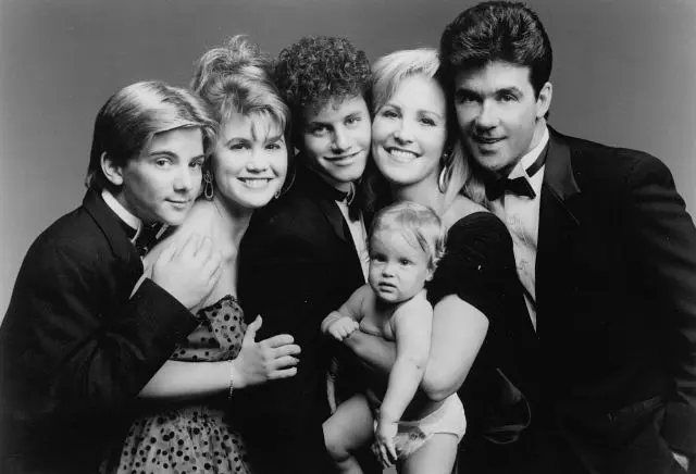 成长的烦恼 第一季 Growing Pains Season 1 (1985)
