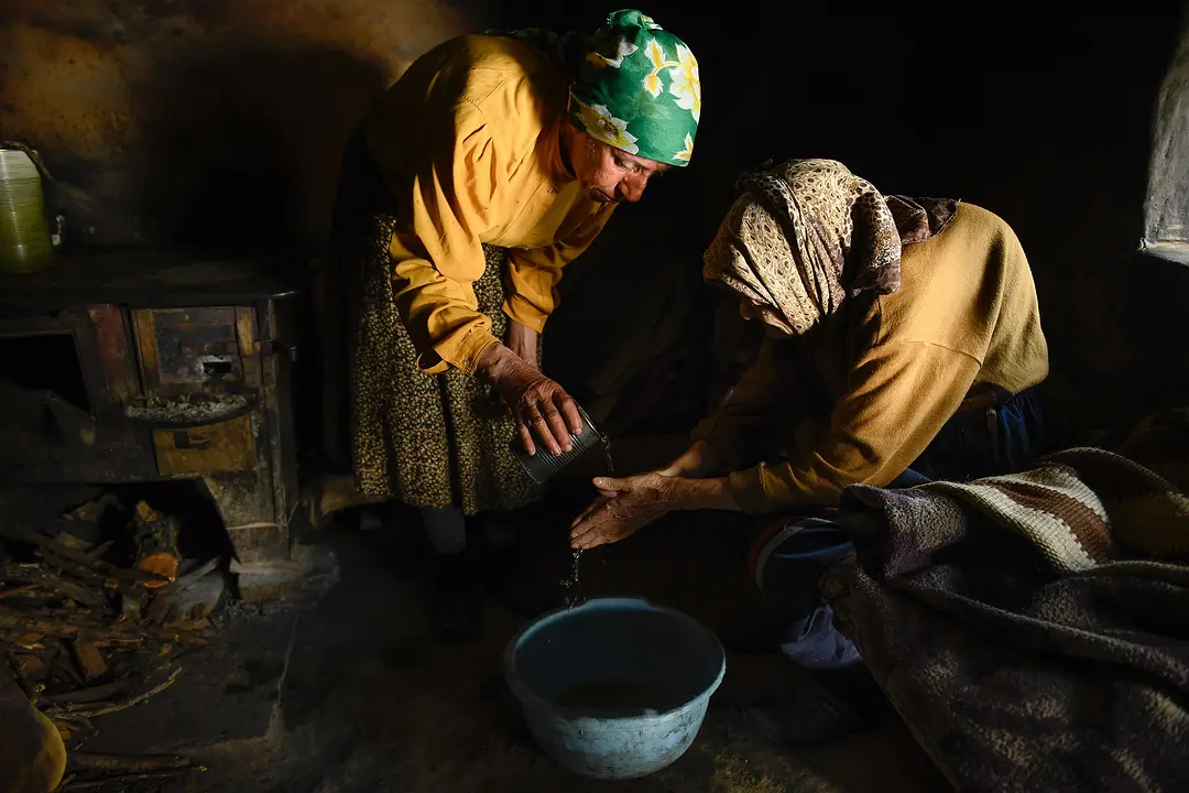 蜂蜜之地 Медена земја (2019)